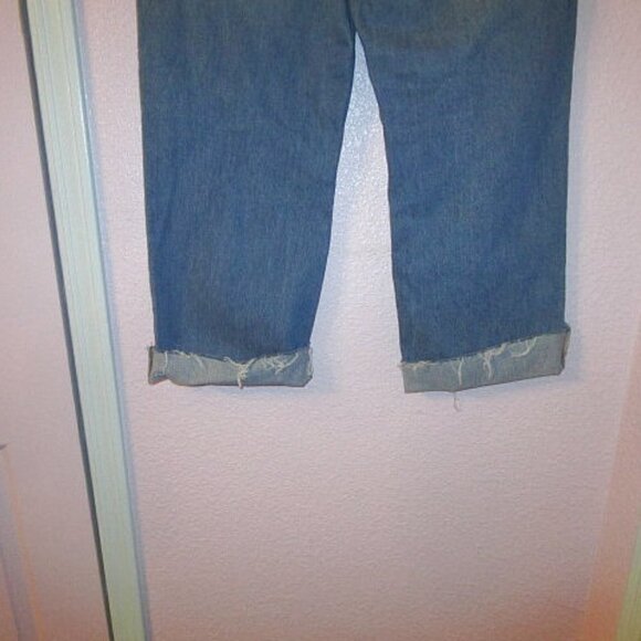 Express 90s Ankle Boot Jeans Size 10 High Rise Ankle Ripped Distressed Denim NEW - Picture 10 of 12